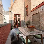 Charming Guesthouse At The Heart Of Bruges